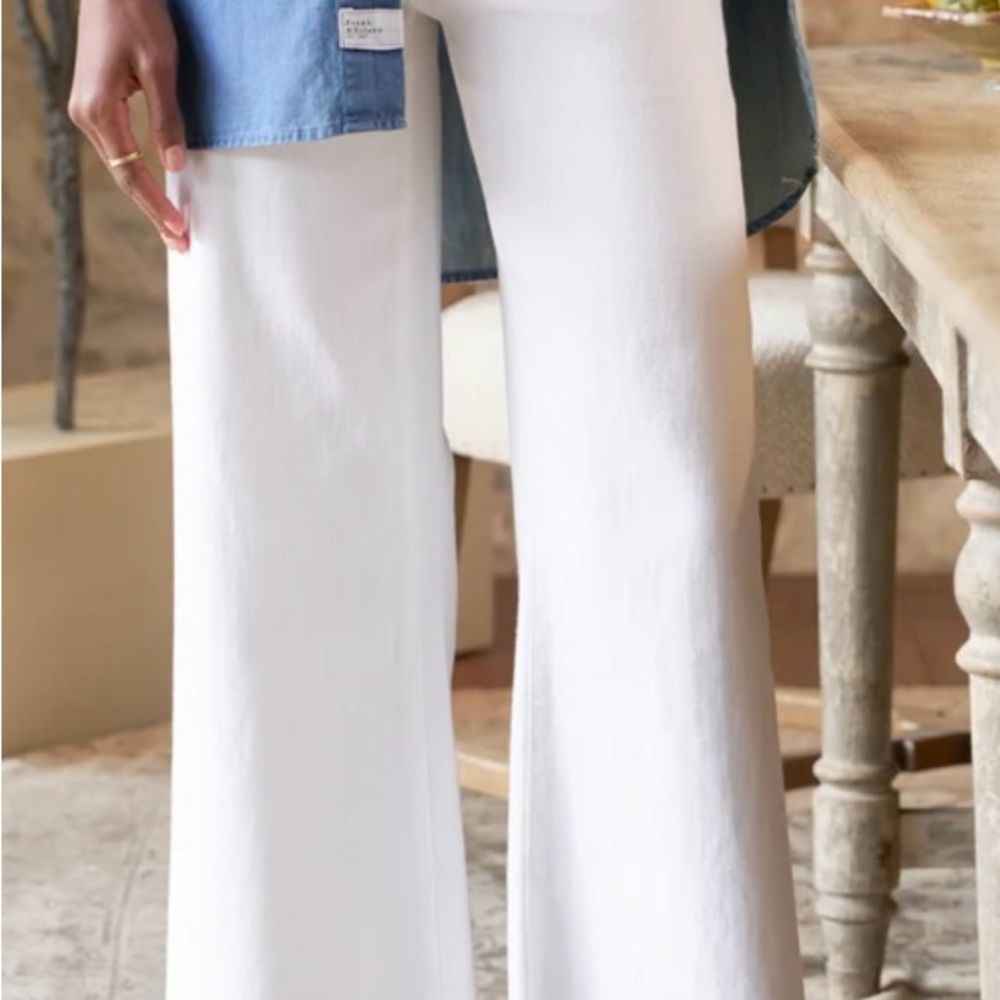 Frank and Eileen Galway white denim size 28